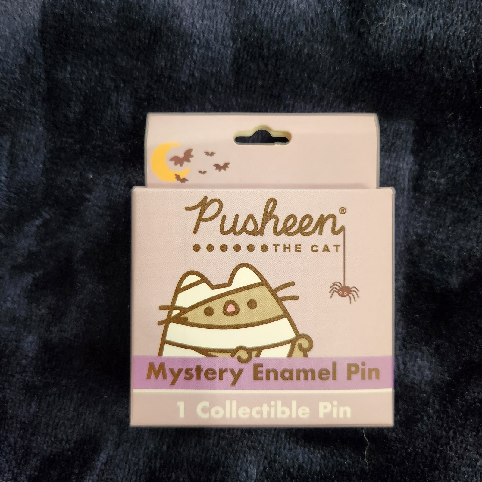 Pusheen The Cat Cute Sparkly Halloween 2020 Mystery Enamel Pin (Unopened)